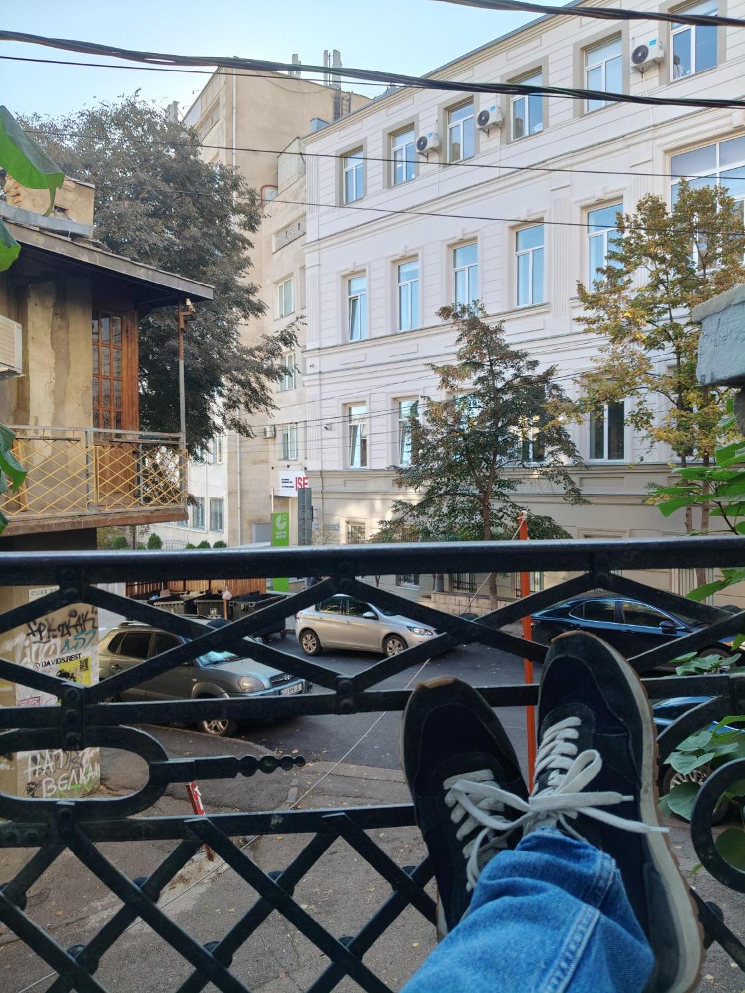 Ambience Hostel & Apartments Tbilisi Exteriör bild
